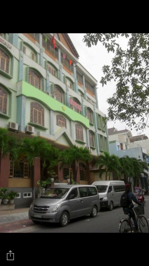 Lucky Hotel Quy Nhon Exteriör bild